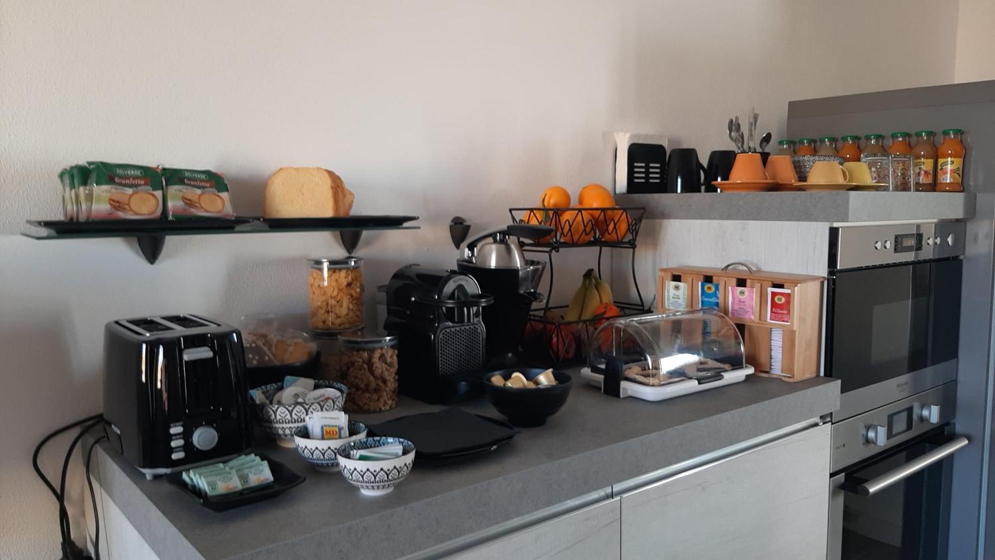 Apartament Casa Rosy - Stanza Privata Con Bagno Esclusivo E Parcheggio Gratuito Porto Torres Zewnętrze zdjęcie