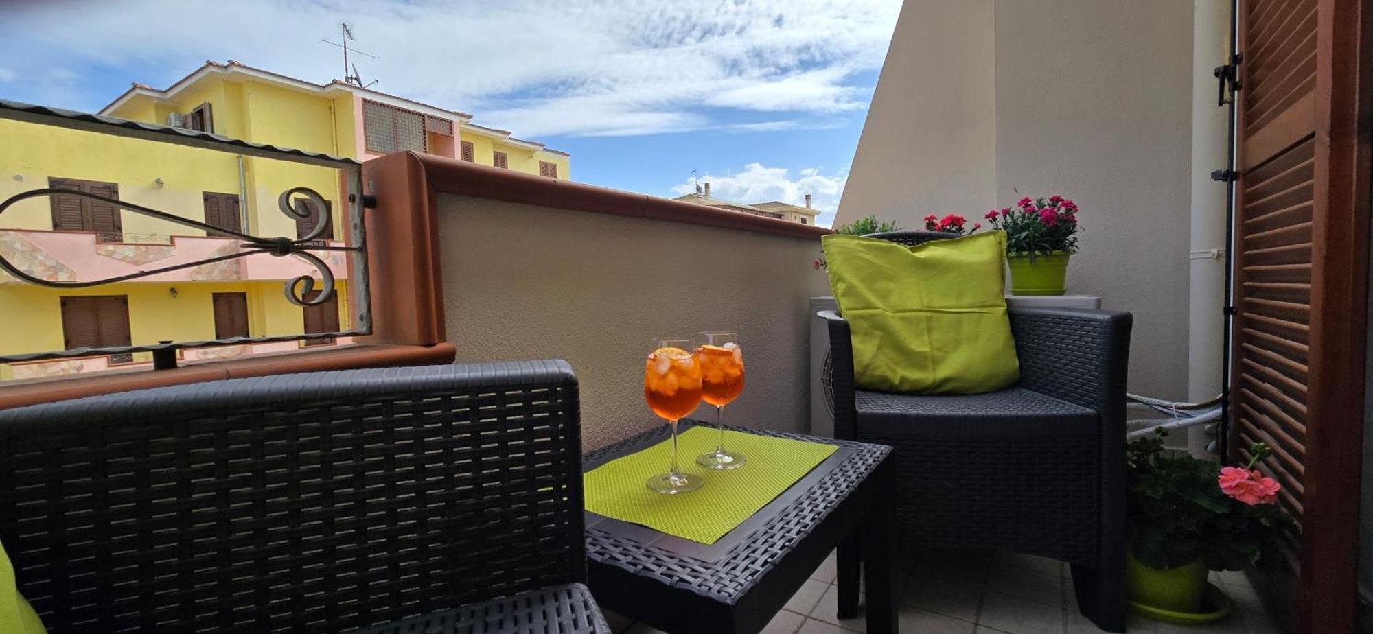 Apartament Casa Rosy - Stanza Privata Con Bagno Esclusivo E Parcheggio Gratuito Porto Torres Zewnętrze zdjęcie